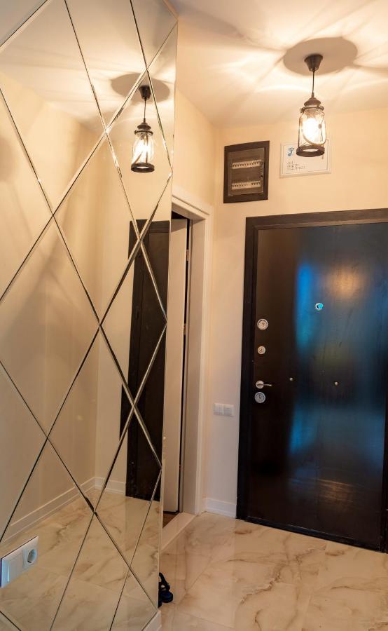 Entire Flat With City Skyline View - Two Bedrooms Batum Dış mekan fotoğraf